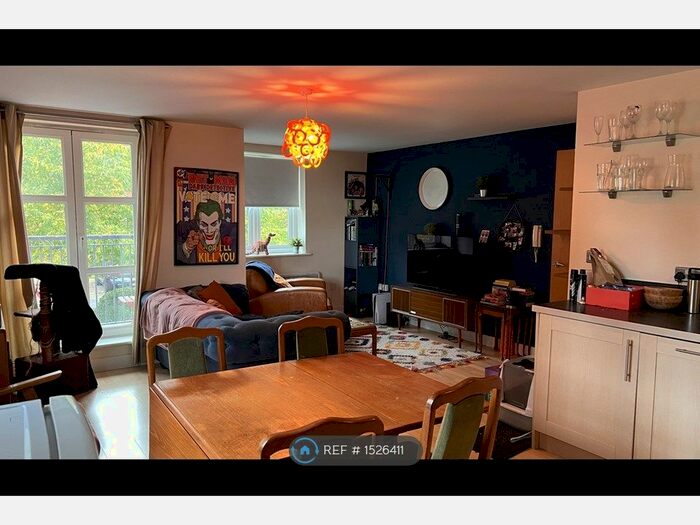 2 Bedroom Flat To Rent In Pasteur House, Nottingham, NG3