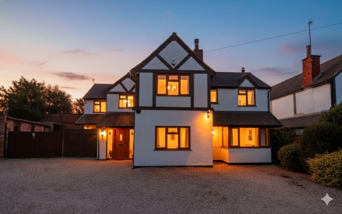 4 Bedroom Detached House For Sale In Rectory Road, Arley, CV7