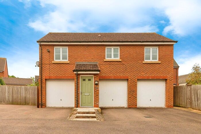 2 Bedroom Property To Rent In Calder Gardens, Nottingham, NG13