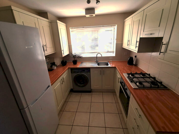 3 Bedroom Terraced House To Rent In Folkestone Drive, Corby, NN18