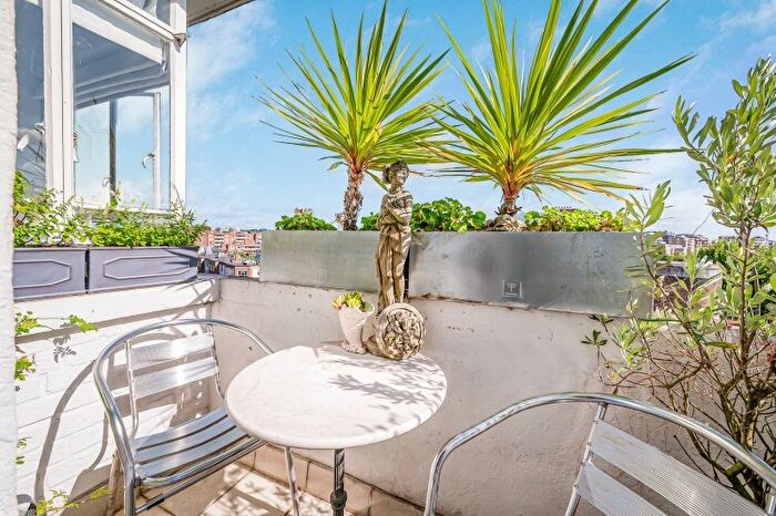 1 Bedroom Flat To Rent In Prince Albert Road, London, NW8
