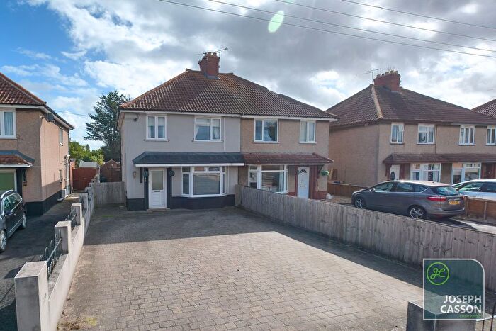 3 Bedroom Semi-Detached House For Sale In Bristol Road, Bridgwater, TA6