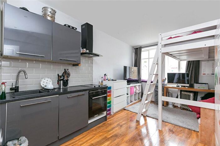 Flat To Rent In Gateforth Street, Lisson Grove, NW8