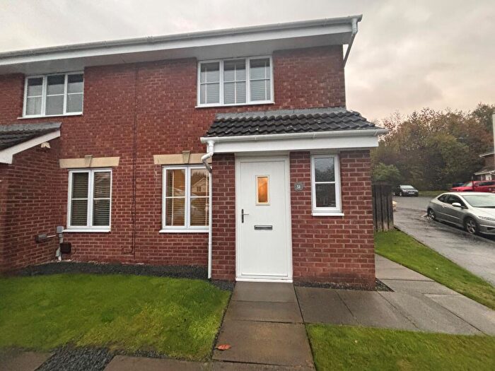 3 Bedroom Flat To Rent In Auld Kirk Road, Tullibody, FK10