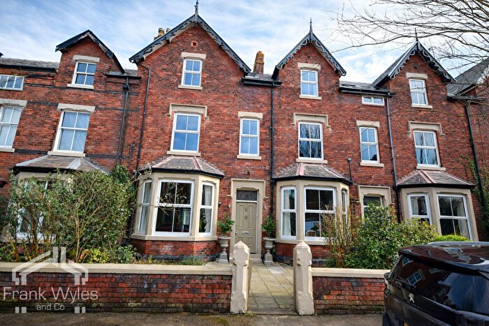 6 Bedroom Terraced House For Sale In Cecil Street, Lytham St. Annes, Lancashire, FY8