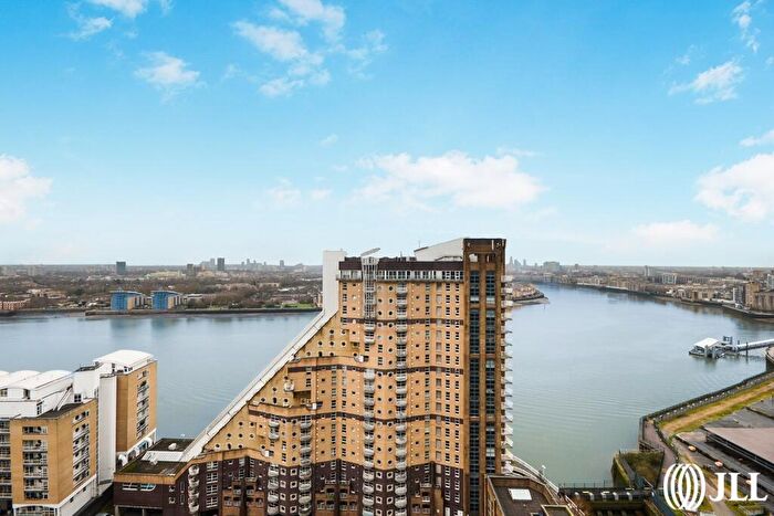 1 Bedroom Flat For Sale In Landmark Pinnacle, Marsh Wall, E14