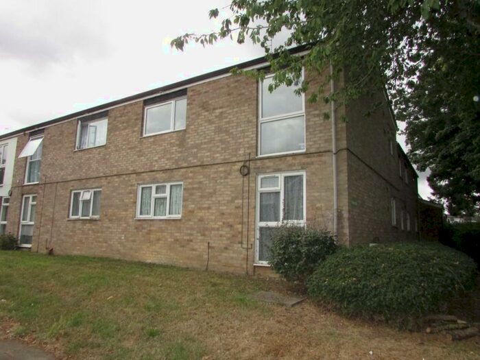 1 Bedroom Flat To Rent In Derby Way, Stevenage, Hertfordshire, SG1