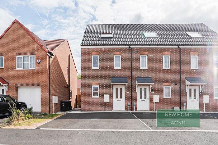 3 Bedroom End Terrace House For Sale In Butler Drive, Ladgate, Middlesbrough, TS8