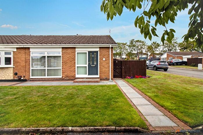 2 Bedroom Semi-Detached Bungalow For Sale In Thorn Close, Wideopen, NE13