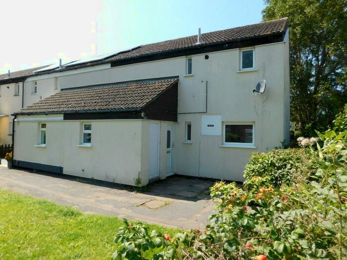 4 Bedroom End Of Terrace House To Rent In Sheepwalk, Peterborough, Cambridgeshire, PE4