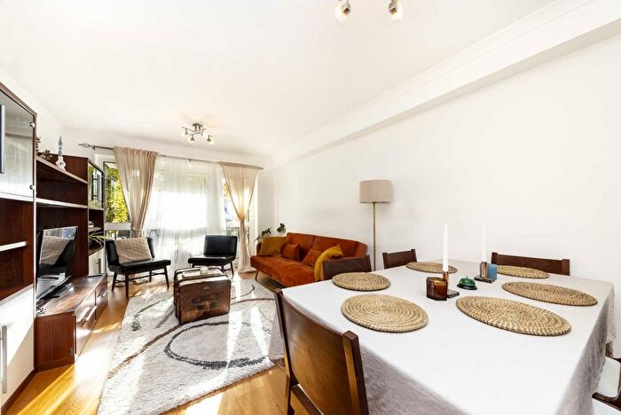 2 Bedroom Flat To Rent In Grange Road, Ealing, W5