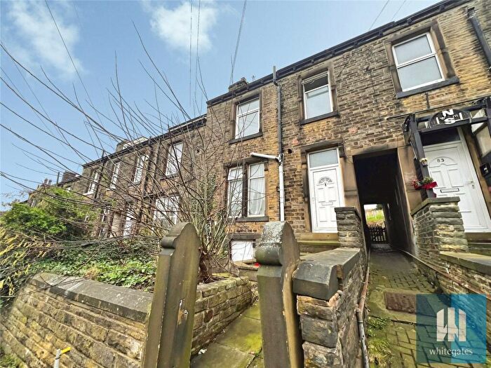 3 Bedroom Terraced House For Sale In Cross Lane, Newsome, Huddersfield, HD4