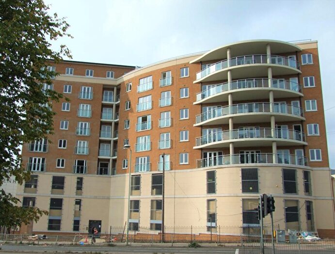 2 Bedroom Flat To Rent In Handley's Court, Selden Hill, Hemel Hempstead, HP2