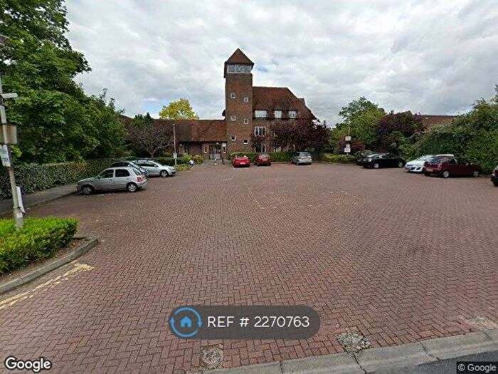 2 Bedroom Flat To Rent In Finchley Road, London, NW11