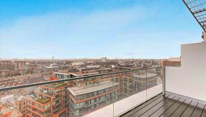 3 Bedroom Flat To Rent In Merchant Square East, London, W2