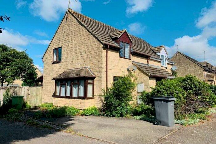 2 Bedroom Semi-Detached House To Rent In Primrose Court, Moreton-In-Marsh, GL56