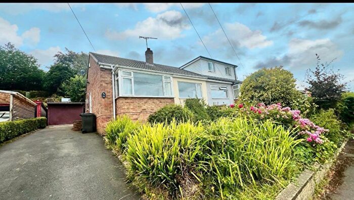 2 Bedroom Bungalow To Rent In Banksfield Crescent, Yeadon, Leeds, West Yorkshire, LS19