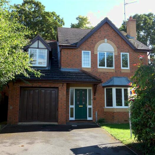 4 Bedroom Detached House To Rent In Rowell Way, Oundle, Peterborough, PE8