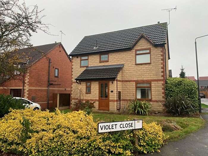 3 Bedroom House To Rent In Violet Close, Shirebrook, Mansfield, NG20
