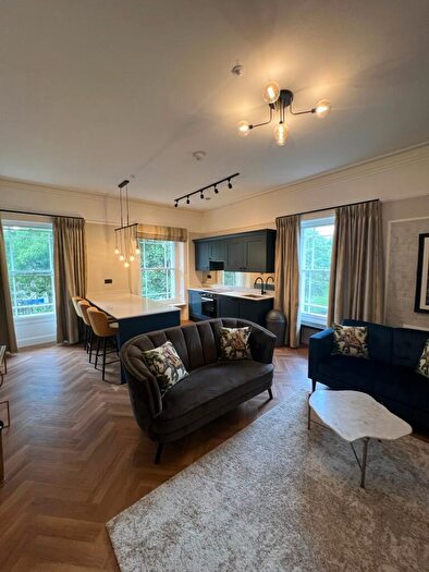 3 Bedroom Flat To Rent In Framlington Place, Claremont House Framlington Place, NE2