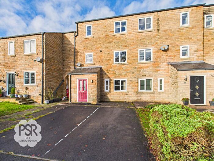 3 Bedroom Terraced House For Sale In Pike Close, Hayfield, SK22