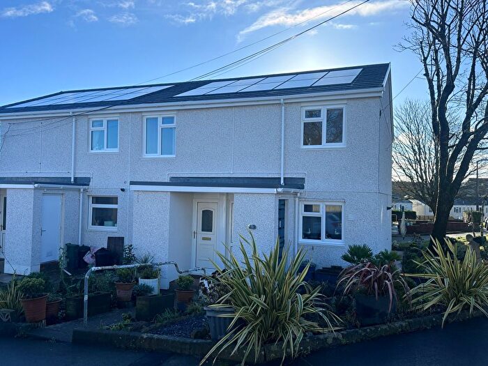 2 Bedroom Flat To Rent In Bettsland, Swansea, SA3