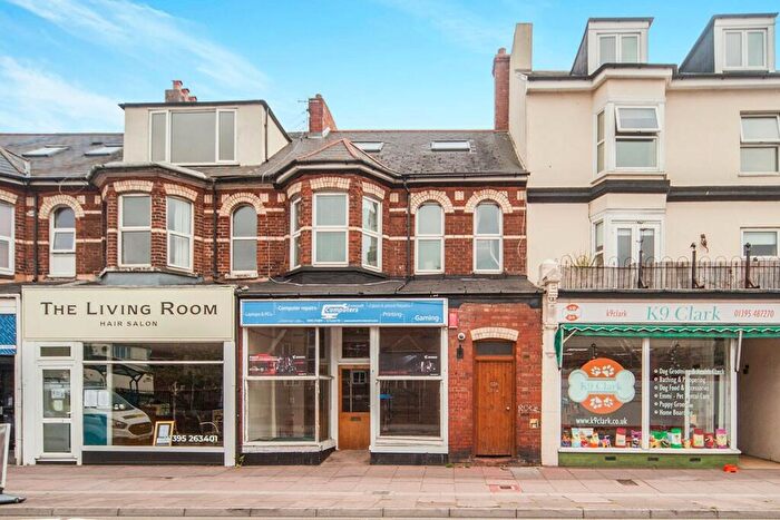 3 Bedroom Flat To Rent In Exeter Road, Exmouth, Devon, EX8