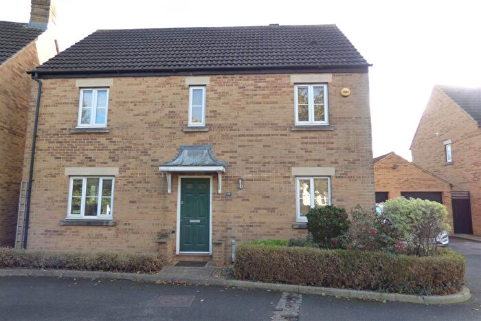 4 Bedroom Detached House To Rent In Adelante Close, Stoke Gifford, Bristol, BS34