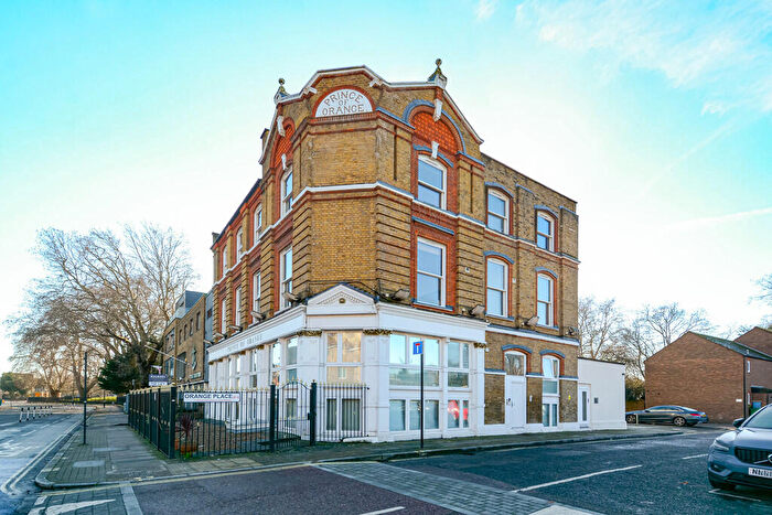1 Bedroom Apartment For Sale In Prince Of Orange Court, Orange Place, SE16
