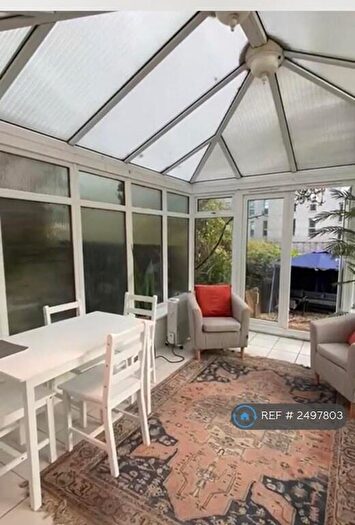 3 Bedroom Flat To Rent In Florence Road, London, SE14