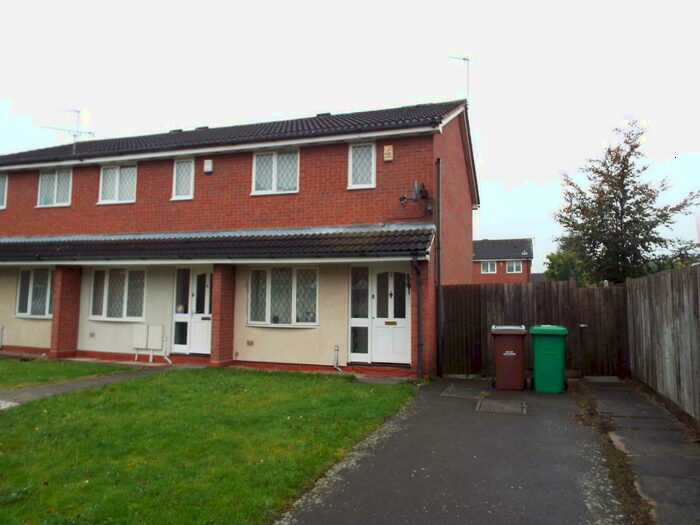 2 Bedroom Semi-Detached House To Rent In Peregrine Close, Lenton, Nottingham, NG7