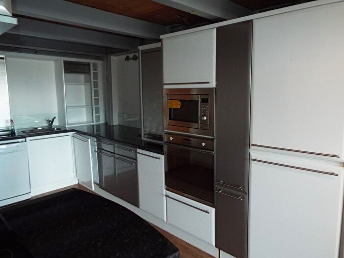 3 Bedroom Property To Rent In Crusader House, Nottingham, NG1