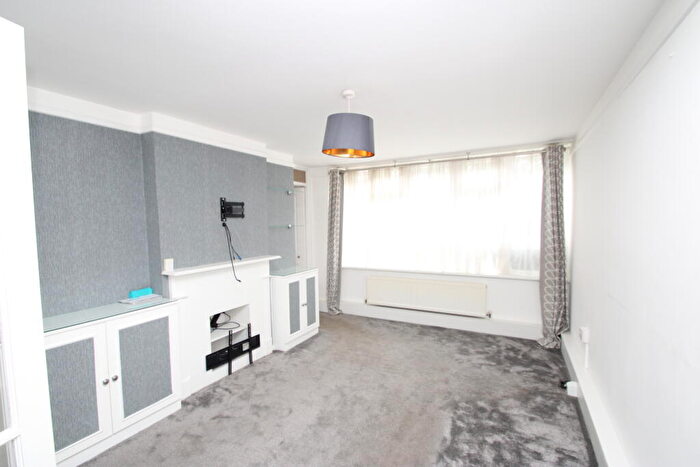 1 Bedroom Flat To Rent In Academy Gardens, Croydon, CR0