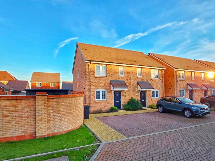 3 Bedroom Semi-Detached House For Sale In Bridle Road, Houghton Conquest, Bedford, MK45