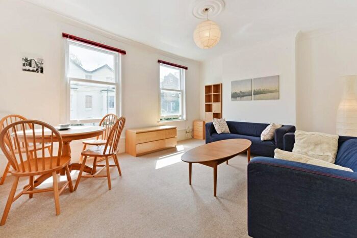 3 Bedroom Apartment To Rent In Conewood Street, Highbury, London, N5