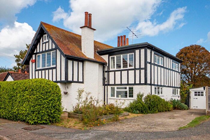 5 Bedroom Detached House For Sale In Northdown Way, Margate, CT9