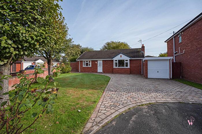 3 Bedroom Detached Bungalow For Sale In Kestrel Close, Winsford, CW7