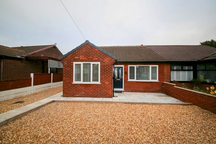 2 Bedroom Bungalow To Rent In Vicarage Road, Abram, Wigan, Lancashire, WN2