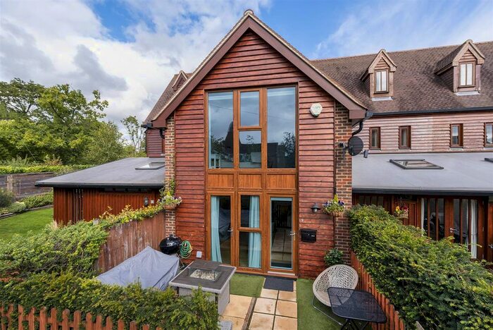 3 Bedroom Property To Rent In Stocks Close, Hildenborough, Tonbridge, TN11