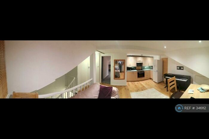 1 Bedroom Flat To Rent In Willoughby Road, London, NW3