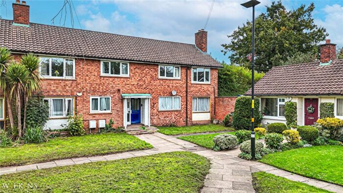 1 Bedroom Apartment For Sale In Boldmere Close, Sutton Coldfield, West Midlands, B73