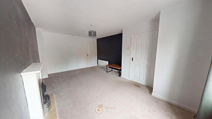 3 Bedroom End Of Terrace House For Sale In The Potteries, New Rossington, Doncaster, DN11
