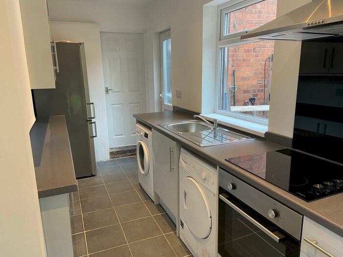 3 Bedroom Terraced House To Rent In Grafton Street, Coventry, CV1
