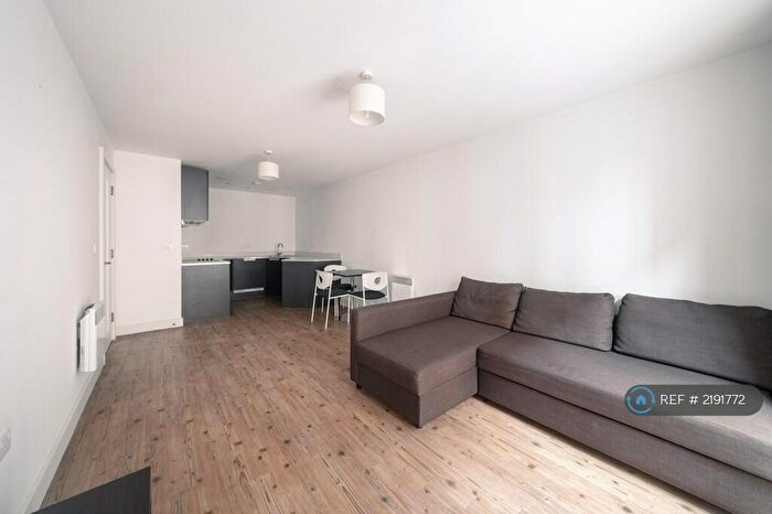 1 Bedroom Flat To Rent In Essex Street, Birmingham, B5