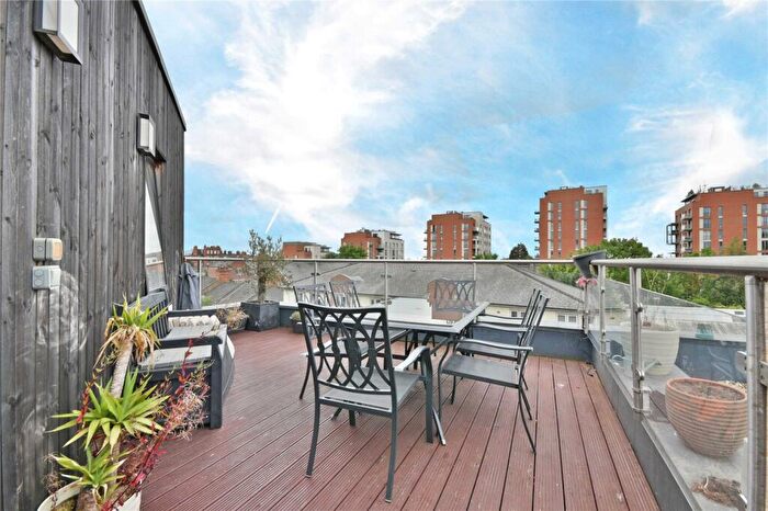 2 Bedroom Flat To Rent In Iverson Road, West Hampstead, NW6