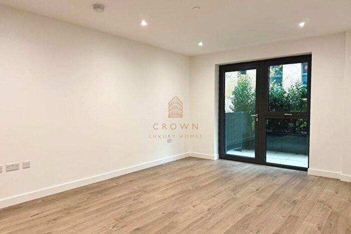 1 Bedroom Flat To Rent In Anax Street, London, N4