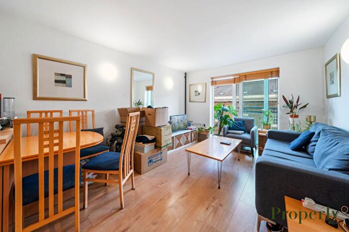 1 Bedroom Flat For Sale In Building, Royal Arsenal, Woolwich, SE18