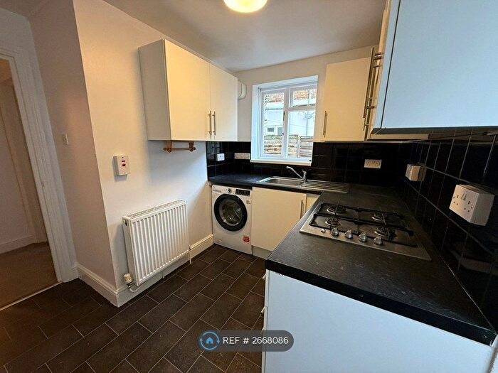 1 Bedroom Flat To Rent In Augusta Road, Ramsgate, CT11