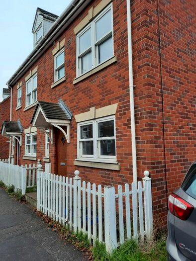 3 Bedroom Town House To Rent In Sprowston Road, Norwich, NR3