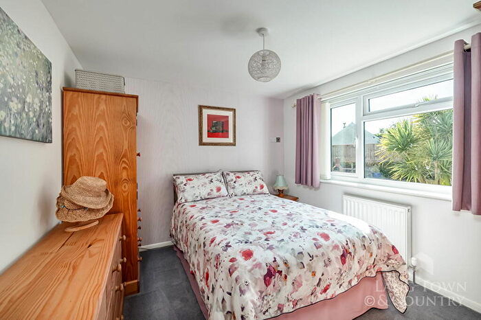 3 Bedroom Detached Bungalow For Sale In Leat Walk, Roborough, Plymouth., PL6